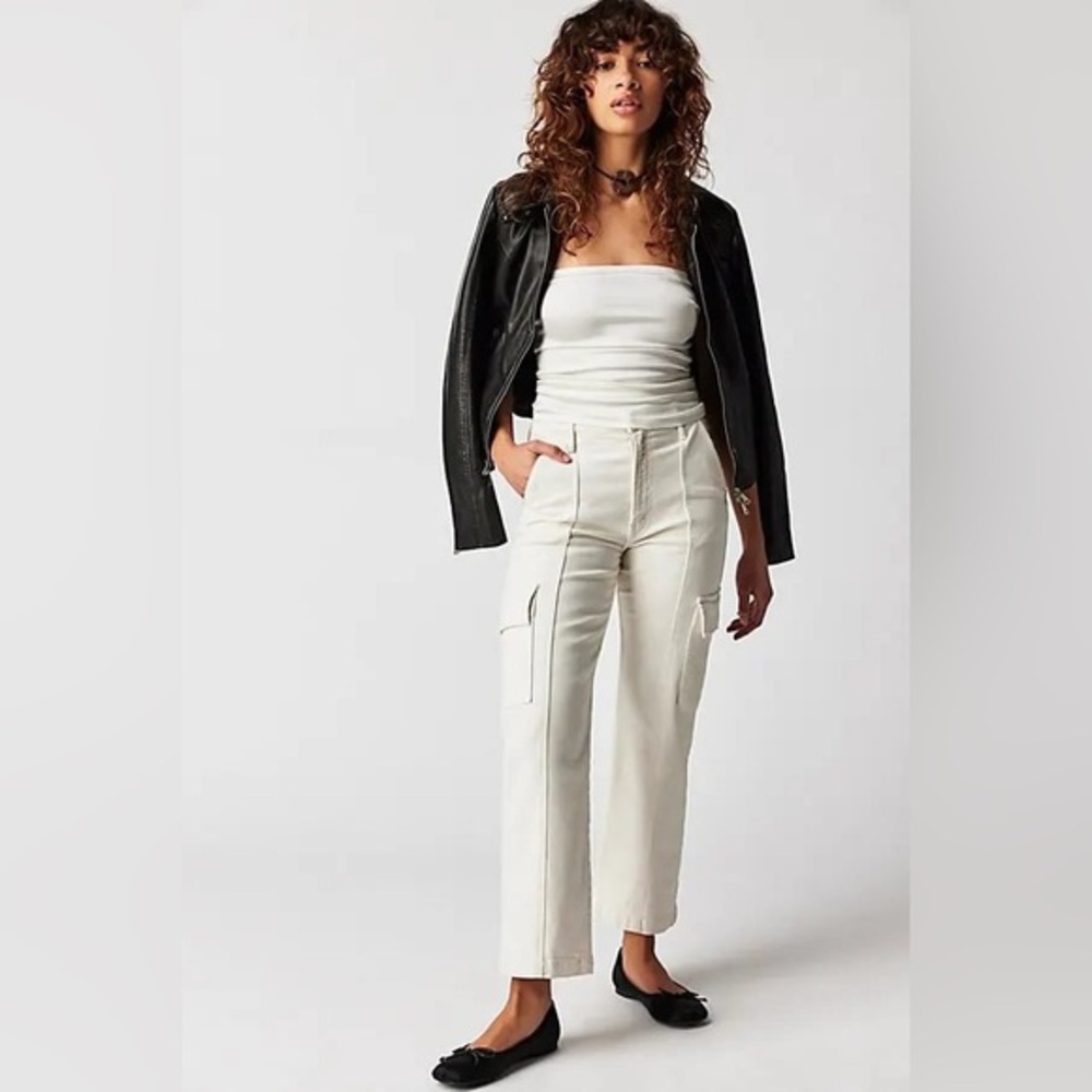 MOTHER The Rambler Cargo Ankle in Cream Puffs